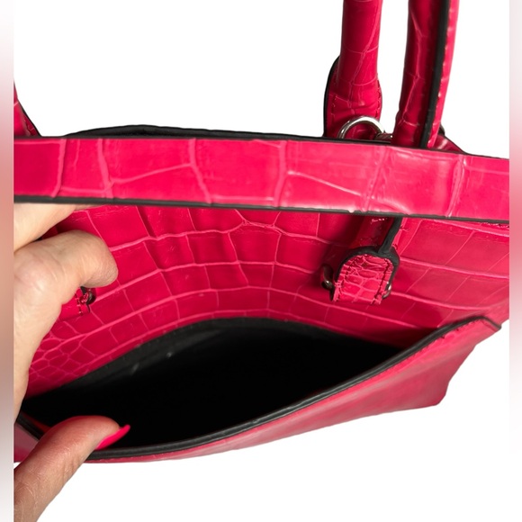 Zara 13in X 9in X 6in Pink Handbag - Picture 10 of 13